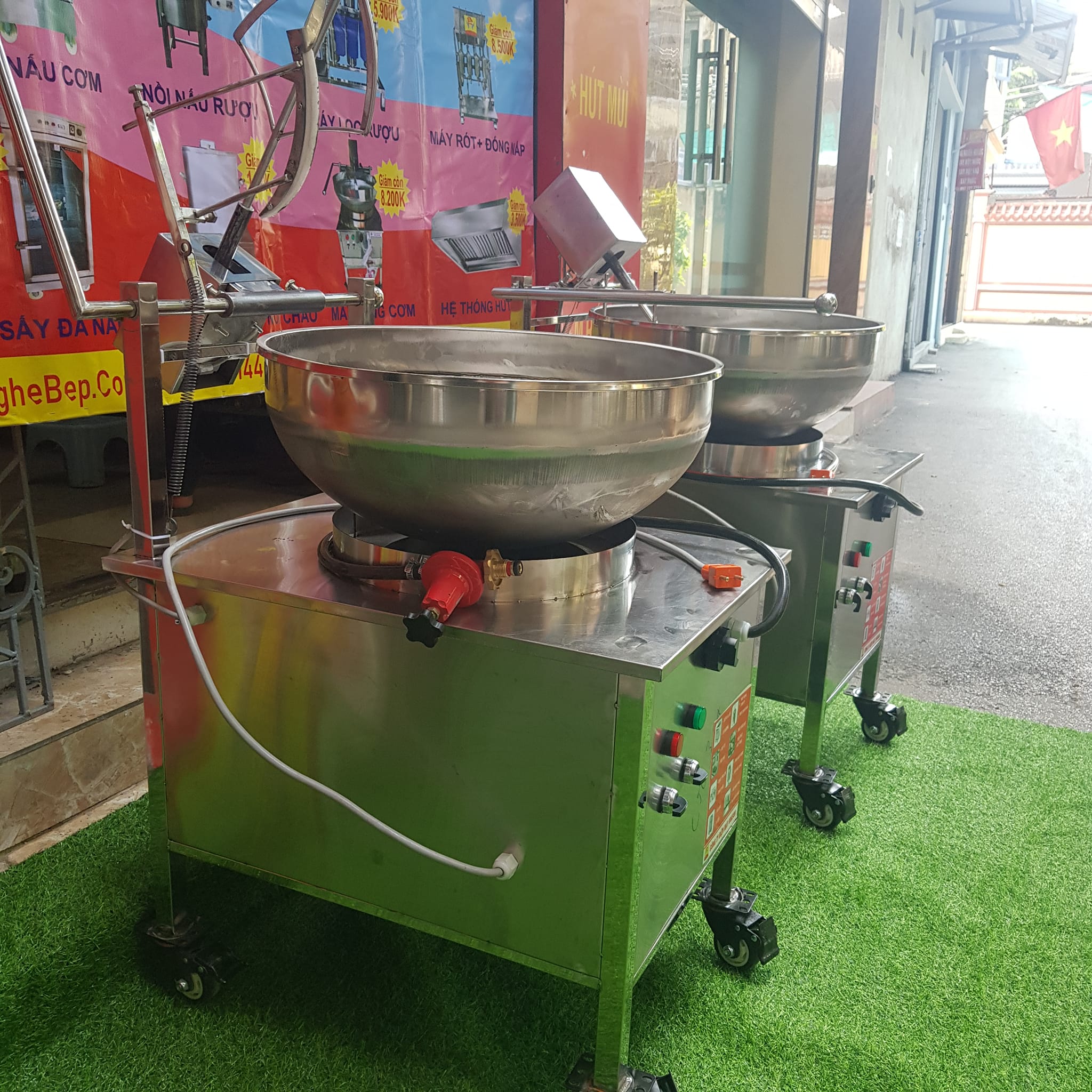 Máy Rang Cơm Chiên Cơm Xào Nấu 10 Xuất Gas Điện Tự Động VinSun Máy Rang Cơm Chiên Cơm Xào Nấu 10 Xuất Gas Điện Tự Động VinSun