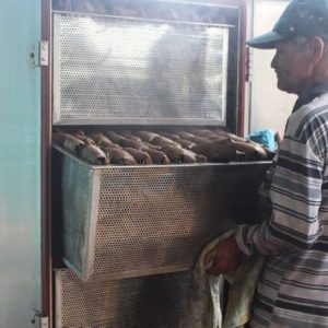 Tủ Hấp Bánh Gai bằng Gas 4 Khay Lớn VinSun